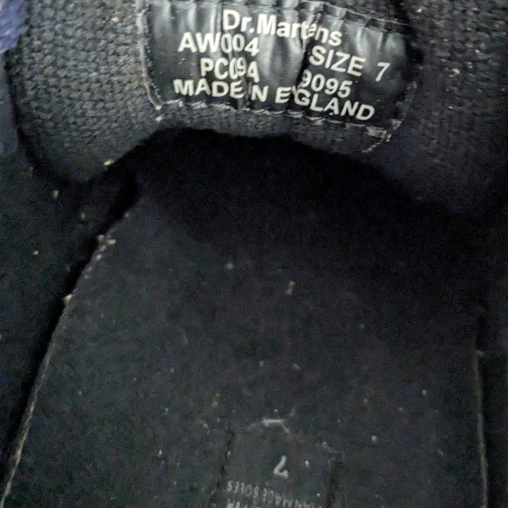 Vintage DR. MARTENS trainer. Size 7 Men's Women's 9 - Picture 5 of 8